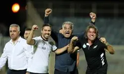 طاهری تعداد ملی‌پوشان استقلال را به رخ کشید!