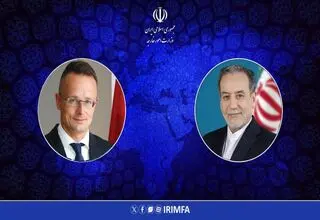 پیام تسلیت وزیر خارجه مجارستان به عراقچی

