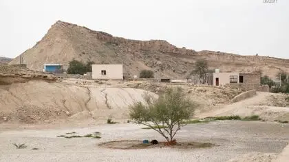 جزیره تشنه/ مصائب این روزهای روستاییان قشم از تانکرهای چندمیلیونی تا چاه‌هایی که آبشان بوی مرگ می‌دهد