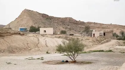 جزیره تشنه/ مصائب این روزهای روستاییان قشم از تانکرهای چندمیلیونی تا چاه‌هایی که آبشان بوی مرگ می‌دهد