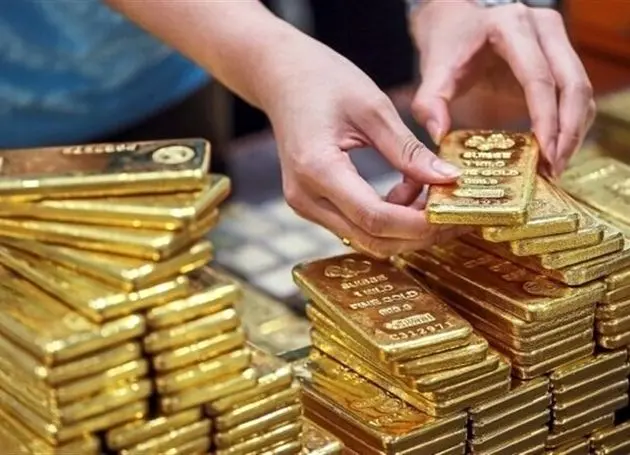 ورود ۷۰۰ کیلوگرم شمش طلای جدید توسط سرمایه‌گذاران خارجی به کشور 