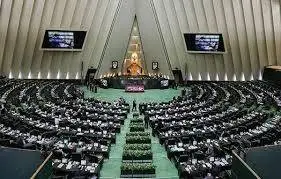 مواضع متفاوت نمایندگان یک روز پس از گفتوگوهای مسقط/حمله و دفاع از مذاکرهکنندگان