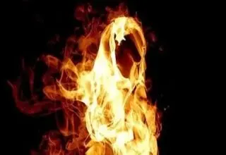 مرد جوان، زنی را با بنزین سوزانده و به قتل رساند/ کیمیا خودش شعله کشید و آتش گرفت!