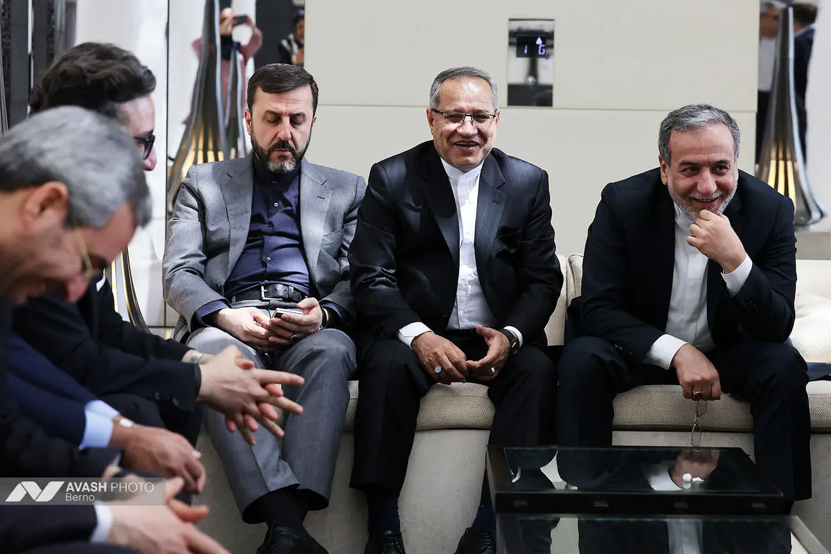 هیات مذاکره کننده ایران پیش از آغاز دور سوم مذاکرات ایران و آمریکا در عمان