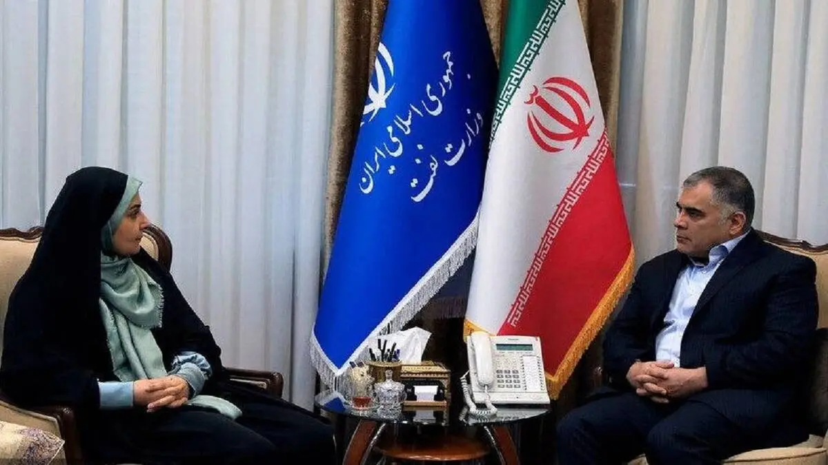 گفت‌گو و تبادل نظر میان وزیر راه و وزیر نفت