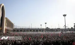 اقامه نماز بر پیکر رهبر شهید انقلاب در مصلای تهران