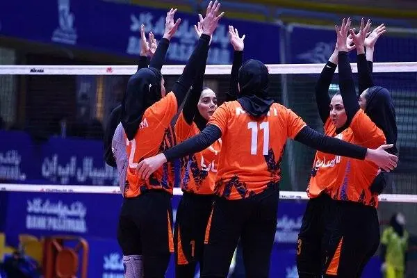 دومین پیروزی و صدرنشینی متوالی سایپا