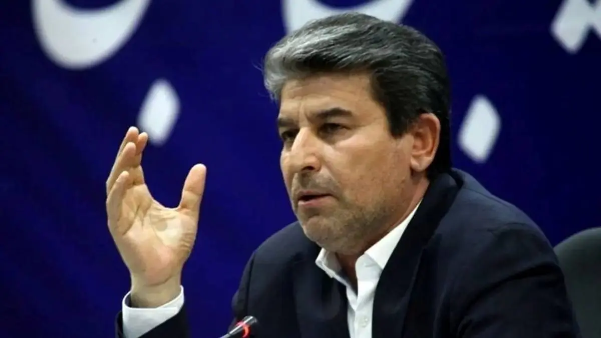 افرادی مثل قاسمیان یک روز از دیوار سفارت عربستان بالا رفتند و روزی بعد خوب شدن روابط را جشن گرفتند