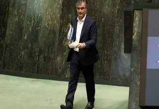 ۵ بانک کفایت سرمایه منفی دارند