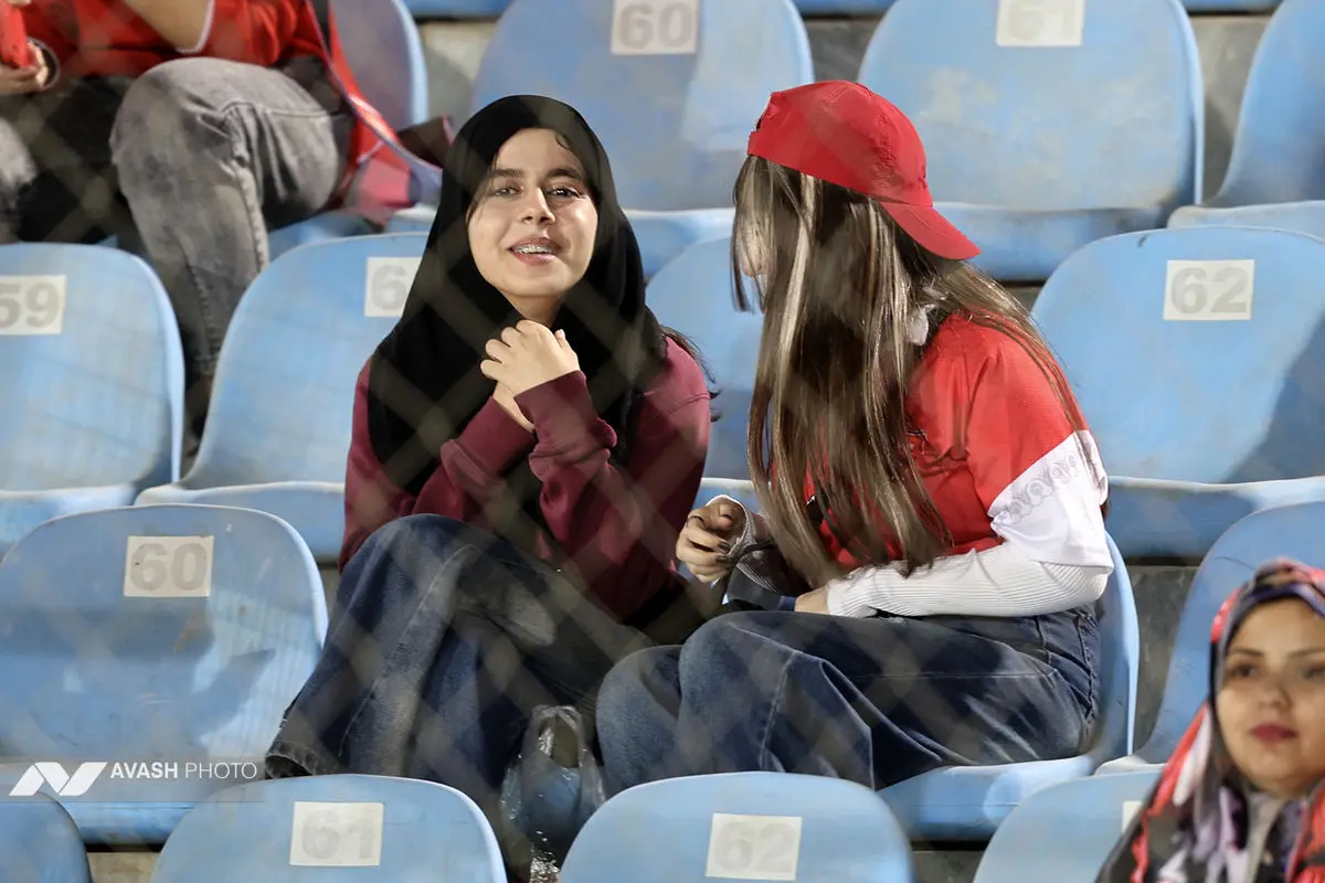 لیگ برتر فوتبال - پرسپولیس و گل‌گهر