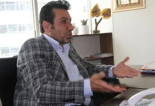 مومنی: پس از مخالفت پورموسوی، به سانتوس گفتیم به ایران نیاید