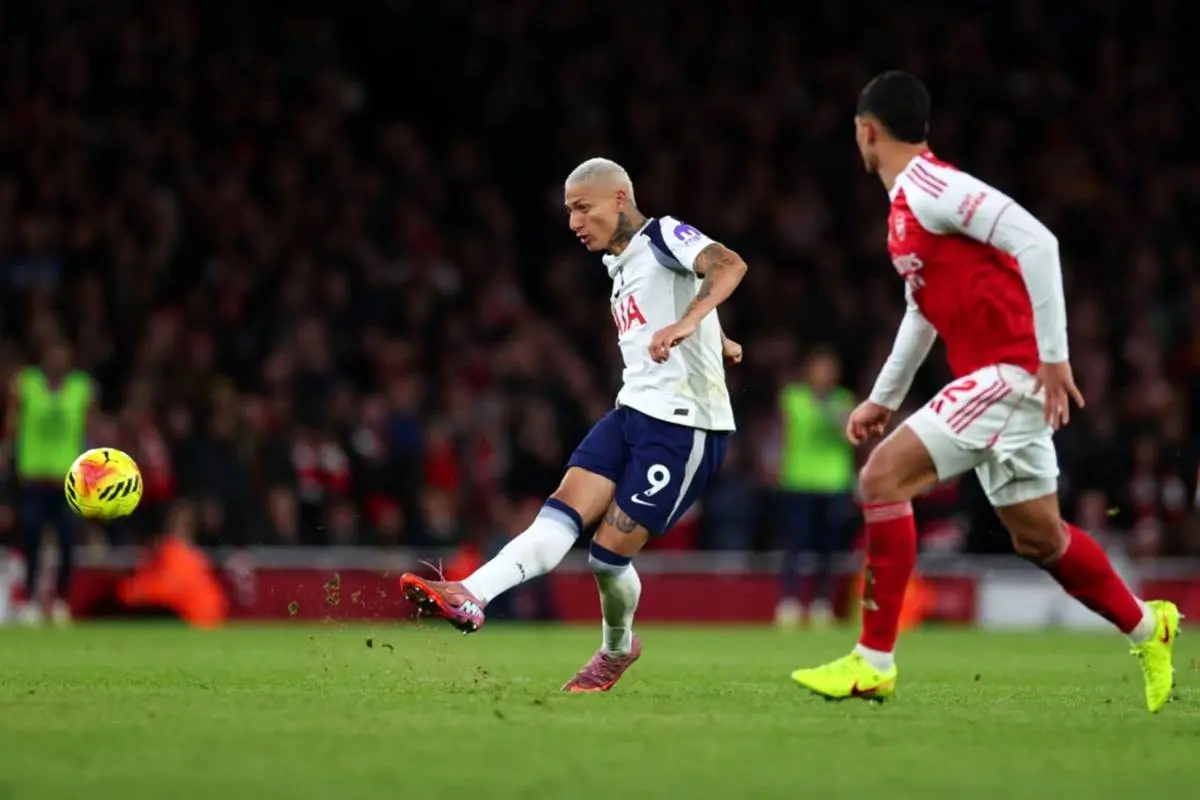 مرسی از عکاس؛ سوپرگل را ریچارلیسون زد، اما زیباترین فریم برای داوید رایا بود