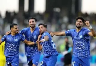 خط‌ونشان پرسپولیس؛ استقلال قهرمان شود شکایت می‌کنیم