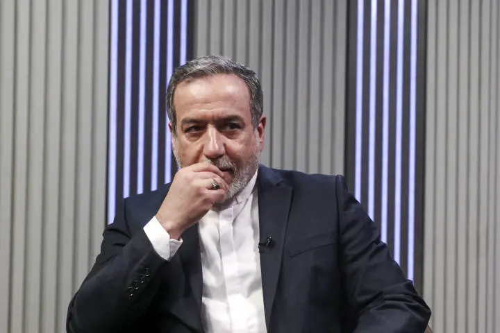 دیپلماسی می تواند همچنان زنده باشد