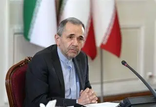 تخت‌روانچی: آمریکا وقتی از تحمیل خواسته‌های نامشروع خود ناامید شد، جنگ را آغاز کرد