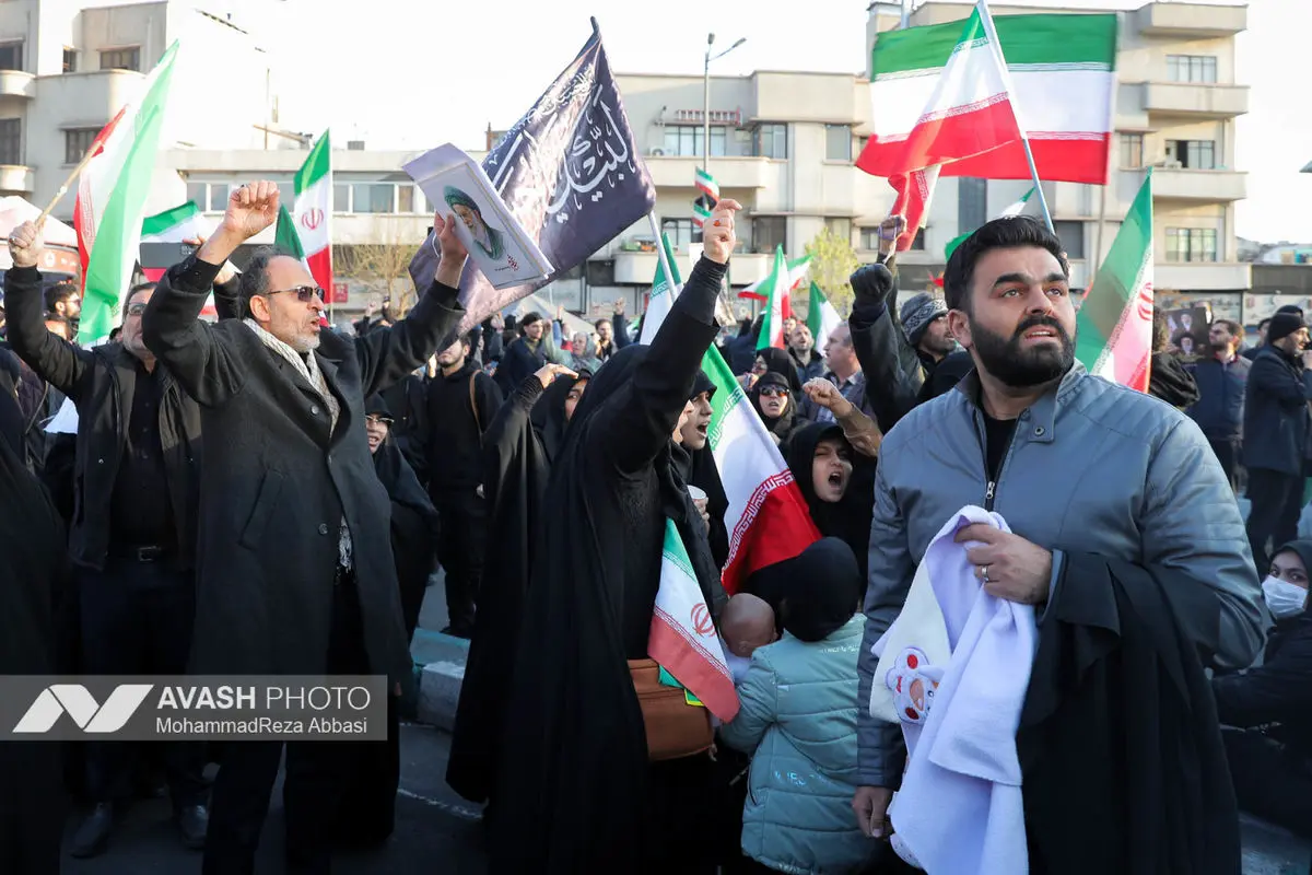 مراسم بیعت با سومین رهبر انقلاب اسلامی در تهران