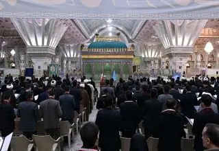 تحلیف قضات جدیدالورود دستگاه قضایی در حرم امام(ره) برگزار شد