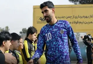 بازیکن تازه‌وارد پرسپولیس با دردسر زیاد به تهران رسید
