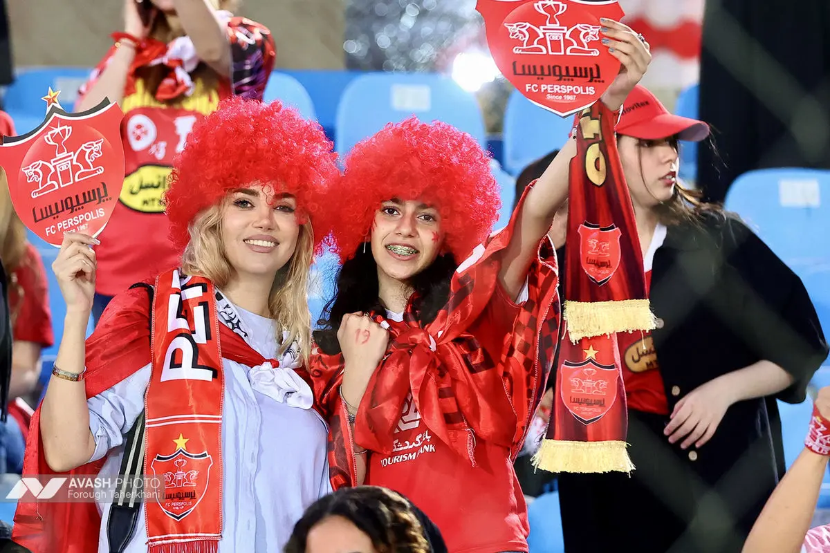 لیگ برتر فوتبال - پرسپولیس و فولاد