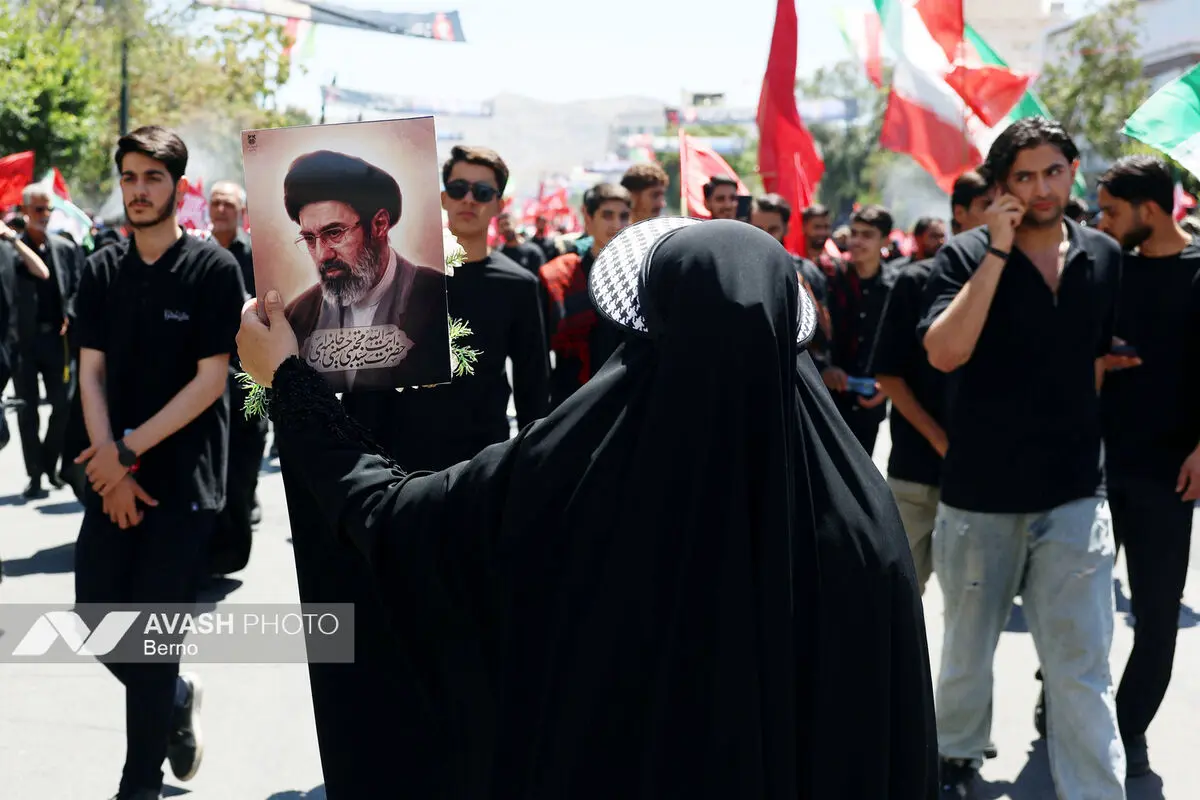 مراسم تشییع پیکر مطهر رهبر شهید انقلاب - مشهد