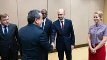 تعامل با اروپا؛ سوغات عراقچی از پاریس