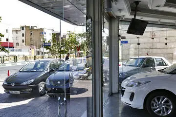 نوسان شدید قیمت خودروها در بازار+جدول