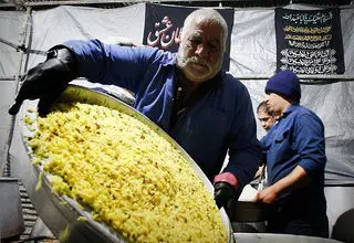 تأمین و توزیع بیش از ۶ هزار تن کالای اساسی مورد نیاز هیئت‌های مذهبی