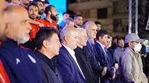 بدرقه پرشور ملی‌پوشان در میدان انقلاب/ پیراهن تیم‌ملی در جام جهانی ۲۰۲۶ رونمایی شد
