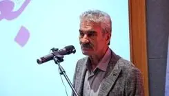 «جعفر دهقان» نشان درجه یک هنری را کسب کرد