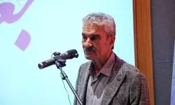 «جعفر دهقان» نشان درجه یک هنری را کسب کرد