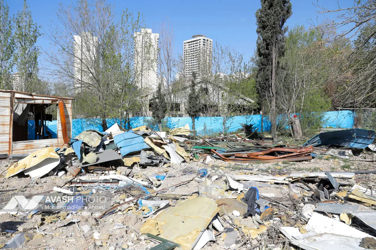 بازدید وزیر علوم از پژوهشکده هوا فضای سپاه