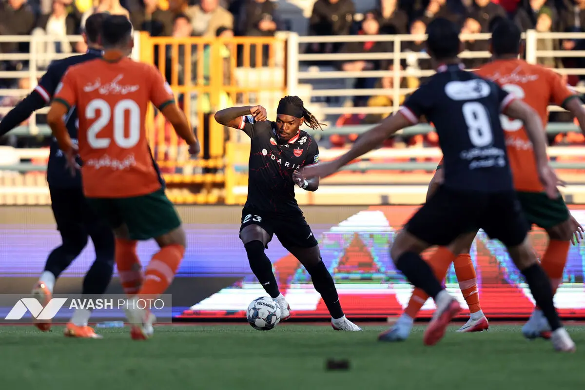 لیگ برتر فوتبال - مس رفسنجان و پرسپولیس