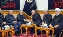 تصاویری از عراقچی در راهپیمایی اربعین