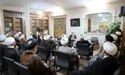 جمعی از روحانیون مبلغ و اهل منبر با آیت الله بیات زنجانی دیدار کردند 
