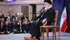 رهبر انقلاب: عزاداریم به خاطر خون‌هایی که ریخته شد/ خطرناک‌تر از ناو، سلاحی است که آن را به قعر دریا می‌فرستد