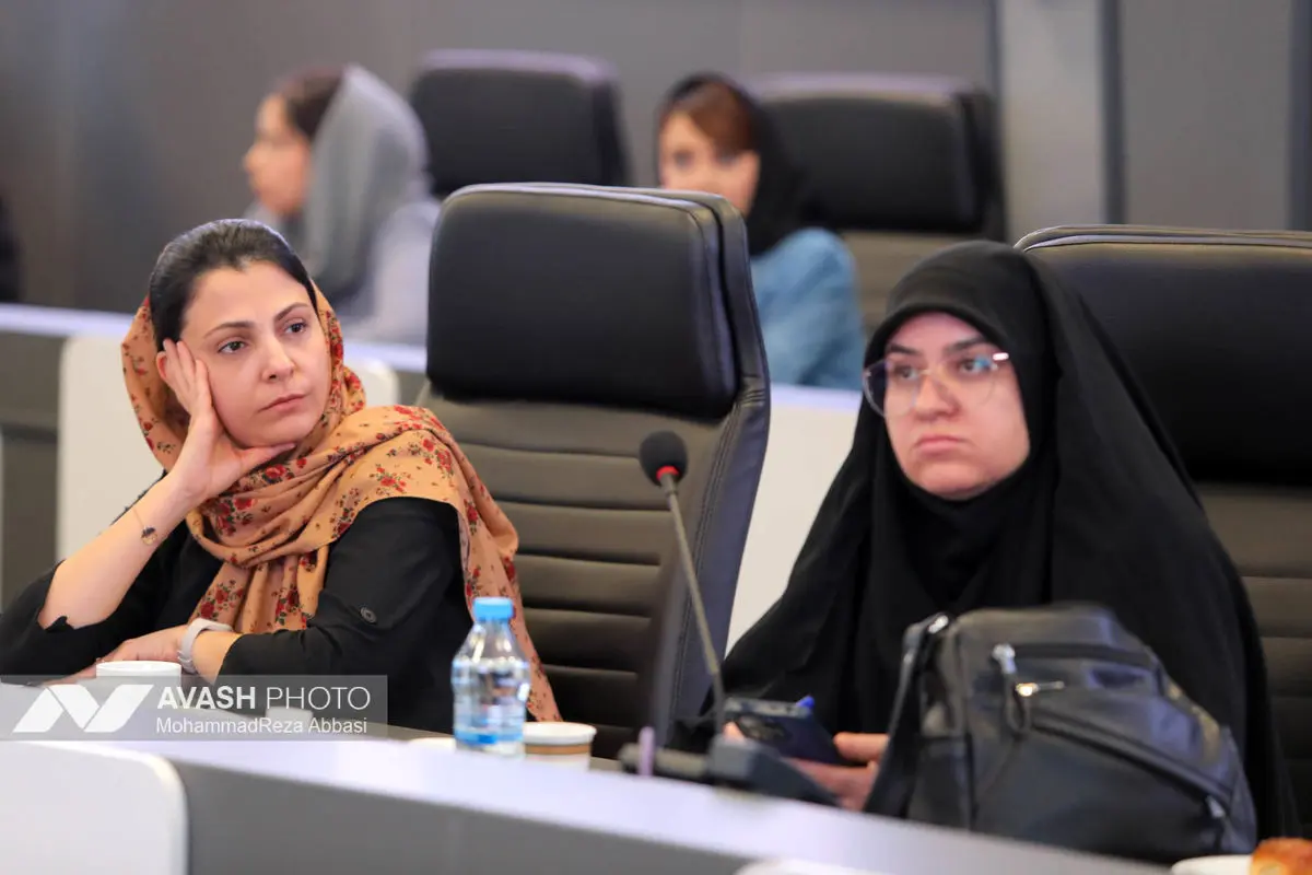 سمپوزیوم  دختران اوتیسم یران
