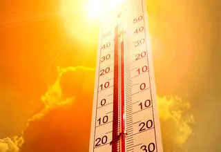 ایران در دل آتش و دود