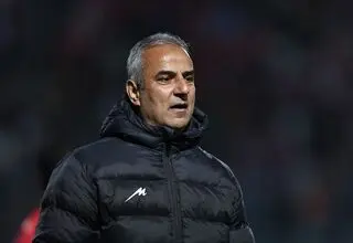 کار سخت کارتال برای رسیدن به رکورد برانکو در پرسپولیس