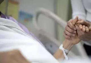 روایتی از ۶۵۰۰ بیمار با بیش از ۵۰۰ بیماری نادر / آنان که دارو برایشان حکم «نفس» دارد