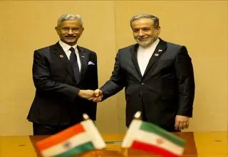 ابراز خرسندی وزیر خارجه هند از دیدار با عراقچی