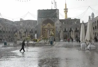 طوفان شدید در حرم امام رضا(ع)/ ببینید