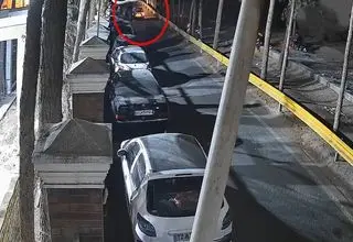 در پارک جنگلی سرخه حصار 4 مرد قمه کش ازداخل  پراید نقره ای رنگ حمله کردند+ فیلم 