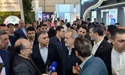 بازدید رئیس‌جمهور از بیست‌ونهمین نمایشگاه بین‌المللی نفت، گاز، پالایش و پتروشیمی