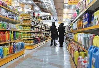 بحران معیشت در دی‌ ماه؛ بازنگری فوری در دستمزدها ضروری شد 