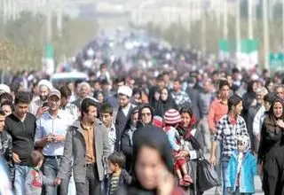 دهه شصت؛ تولدی در دل بحران