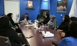 بانوان استقلال مهمان تاجرنیا بودند