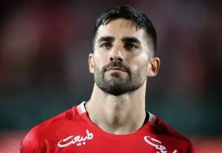 ستاره ملی‌پوش در آستانه امضای قرارداد جدید با پرسپولیس
