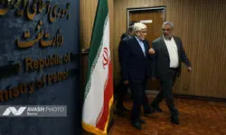 آیین معارفه حمید بورد سرپرست وزارت نفت با حضور معاون اول رئیس‌جمهور