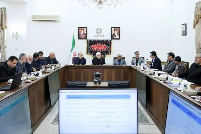 تاکید عارف بر اولویت اشتغال در مناطق محروم