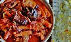 طرز تهیه خورش تبریزی با هویج و آلو و عطر دارچین